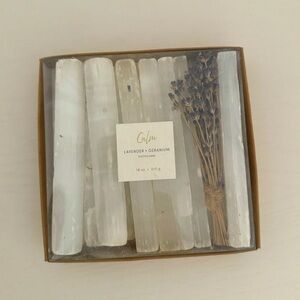 Pottery barn potpourri vase filler